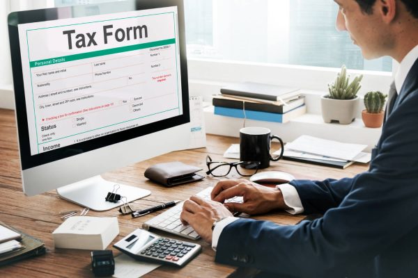 Pay your IRS tax before the deadline and stay away from difficulties 