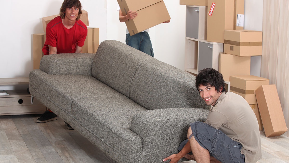 How To Manage Your Furniture While Moving To A New Place?