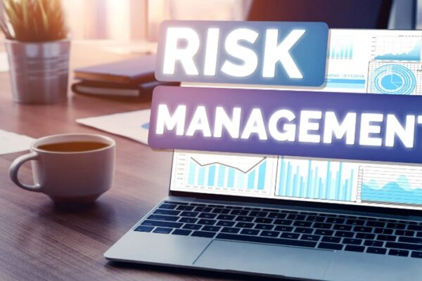 Risk Management Essentials for HOA Projects: Minimizing Delays and Disruptions